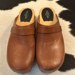 Swedish Hasbeens Clogs